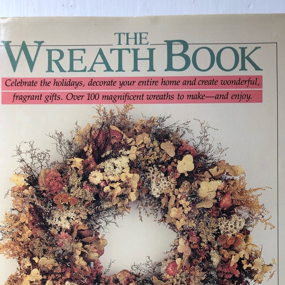 Vintage 1988 The Wreath DIY Hardcover Book - Picture 2 of 10